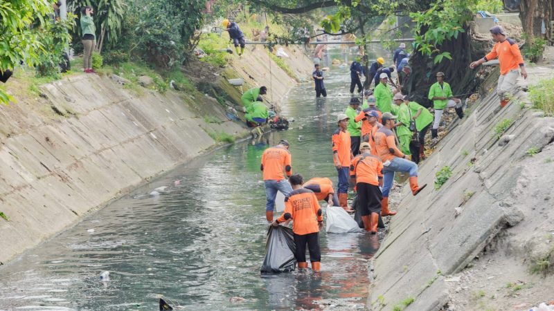 Pemko Medan Butuh Dukungan Masyarakat Atasi Sampah, Bobby Nasution: Sungai Masih Tempat Pembuangan Sampah
