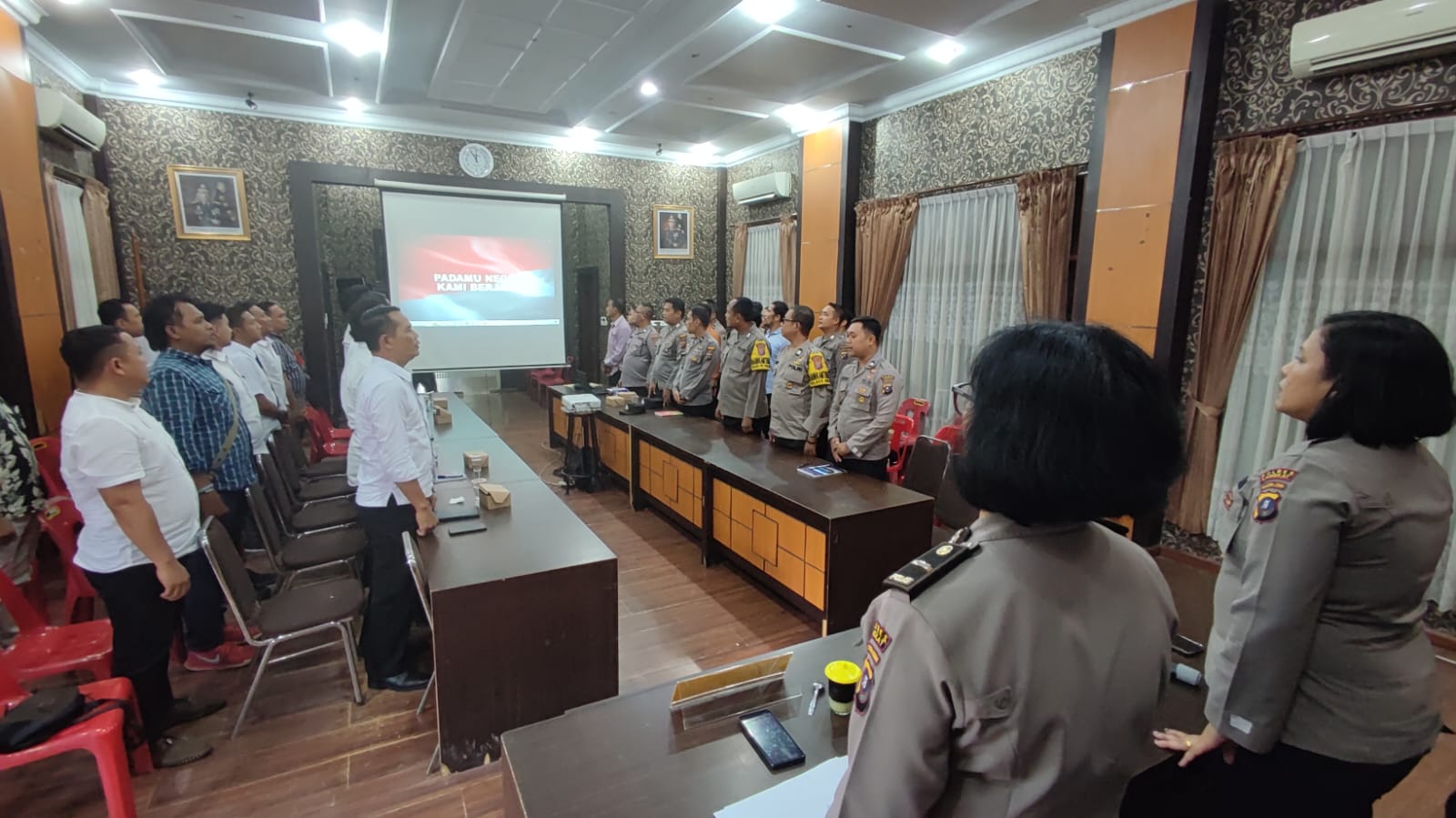 Polres Langkat Laksanakan Kuliah Khusus Personil Polri untuk Pengembangan Kemampuan Pelayanan Sesuai Tupoksi
