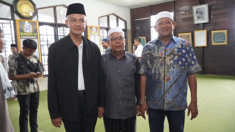 Kunjungi Tuan Guru Besilam, Ganjar Pranowo Disambut Plt Bupati Langkat
