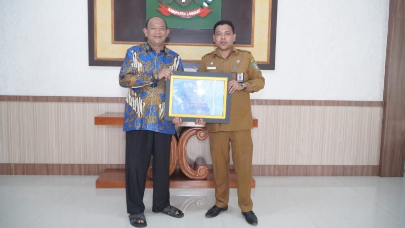 Langkat Kembali Terima Penghargaan Adipura Dari Kementerian Lingkungan Hidup