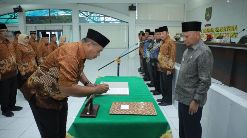 Bupati Asahan Lantik Pengurus PWRI Masa Bhakti 2023 – 2027