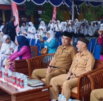Maulan Aklil Berserta OPD Pemkot Pangkalpinang Zoom Meeting Bersama Mendagri