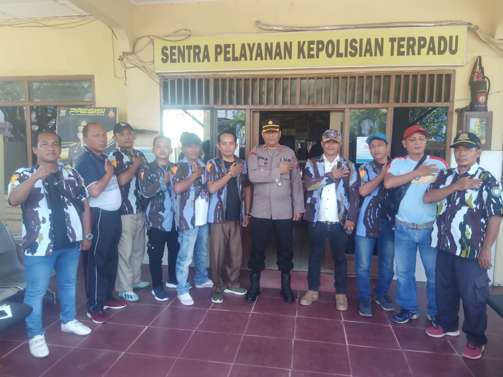 Kapolsek Hamparan Perak menerima audiensi IPK Hamparan Perak