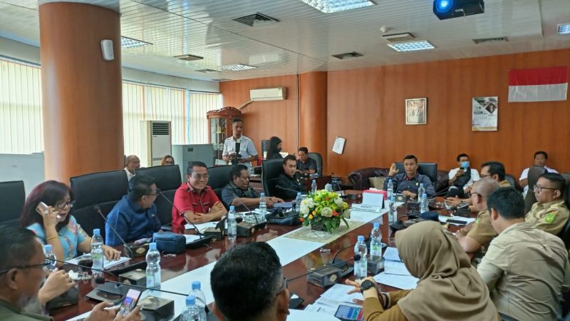 Komisi 4 DPRD Medan Kecewa, Warga dan Pihak Pemilik Bangunan Apartemen Mansyur Residance Tidak Hadir