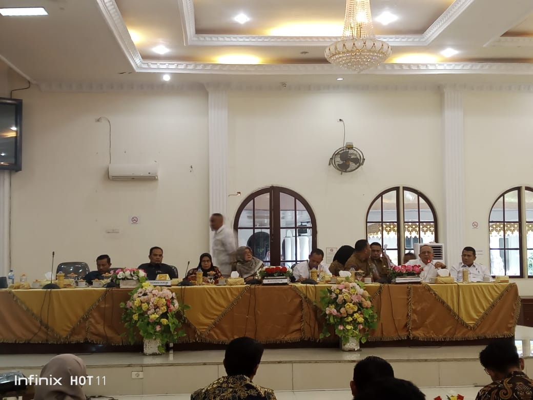 Bapemperda DPRD Kab Langkat Gelar Sosialisasi/Konsultasi Draf Ranperda Inisiatif