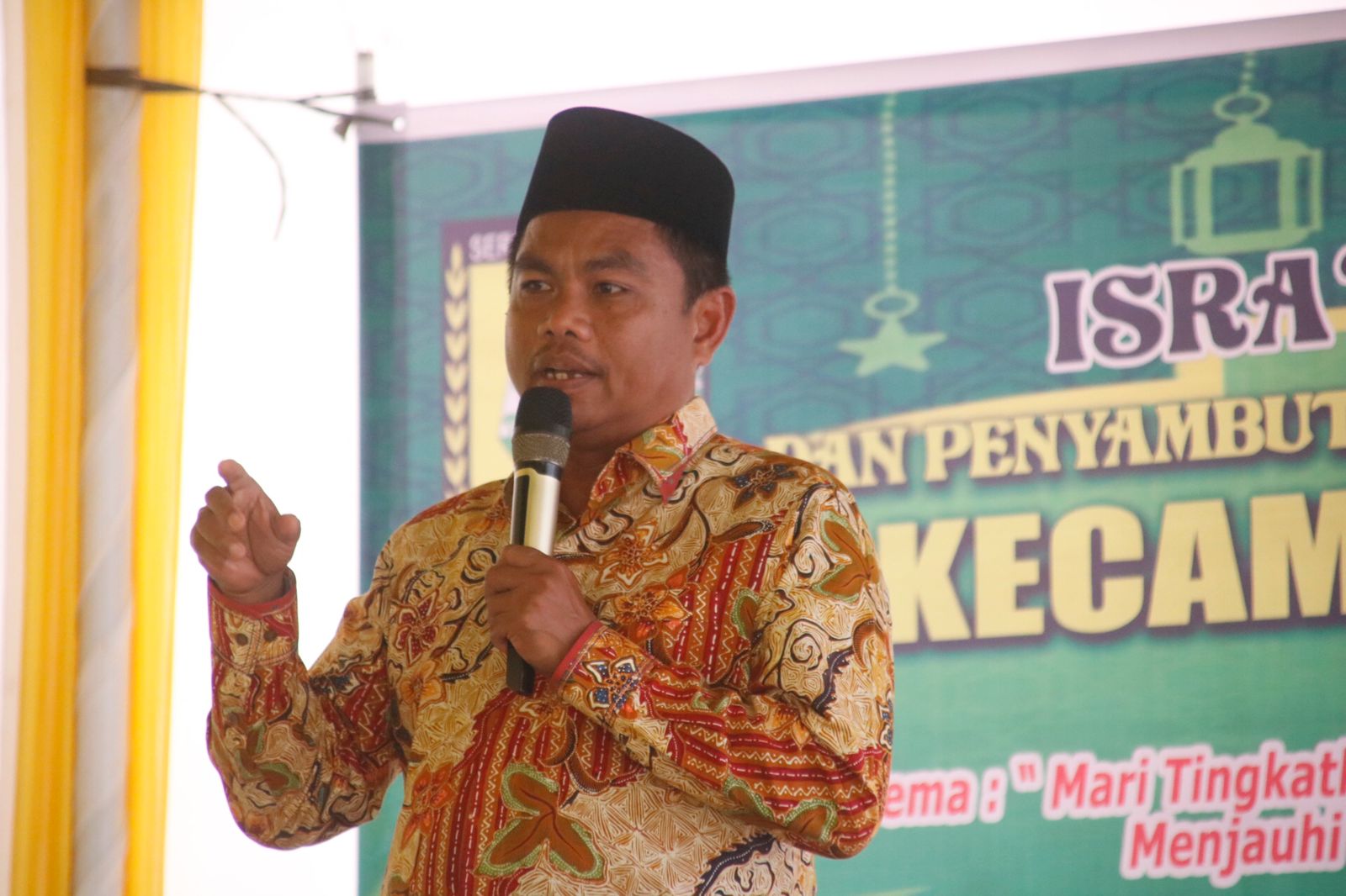 Hadiri Isra’ Mi’raj di Tebing Syahbandar, Bupati Sergai : Pentingnya Mendidik Generasi Muda Dalam Hal Positif