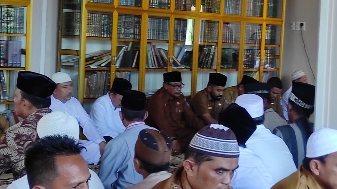 Pj Walikota Langsa Bersama OPD dan MPU Takziah Ke Rumah Abu Paya Pasi