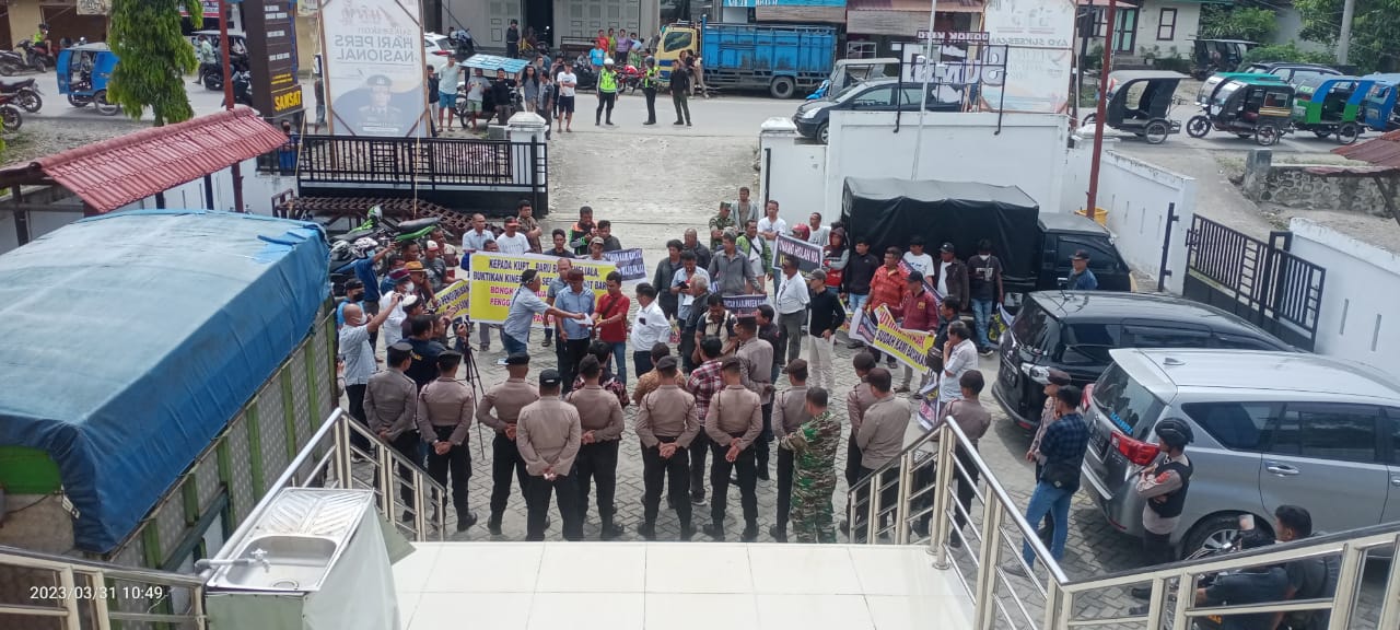 Warga Samosir Meminta Kepastian Hukum Terkait Penggelapan Pajak Kendaraan