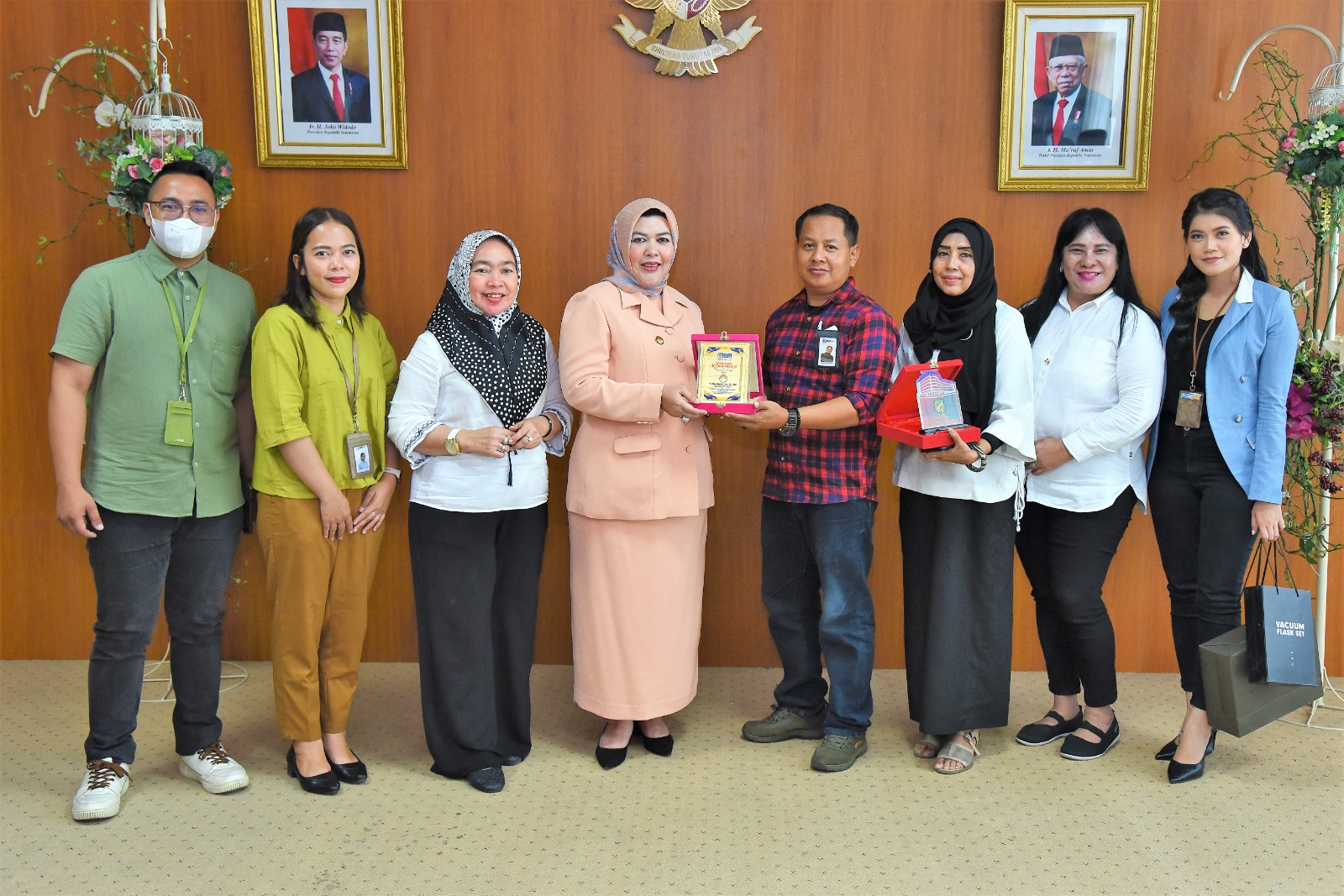 Kegiatan Dharma Wanita Persatuan Sekretariat DPRD Kota Medan