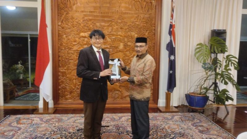 Haji Uma Pimpin Delegasi PURT DPD RI Dalam Kunjungan Kerja di Australia