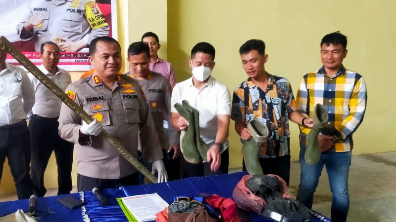 Polres Langkat Konferensi Pers Tindak Pidana Narkotika 105 Ball Daun Ganja Kering
