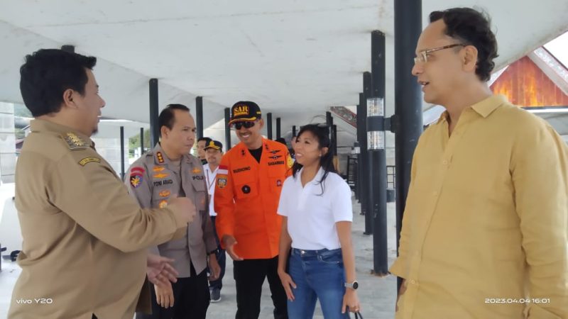 Bupati Samosir dan Deputi Parekraf Kemenkomarves Survey Lokasi Event AQUABIKE World Championship di Pelabuhan Ambarita
