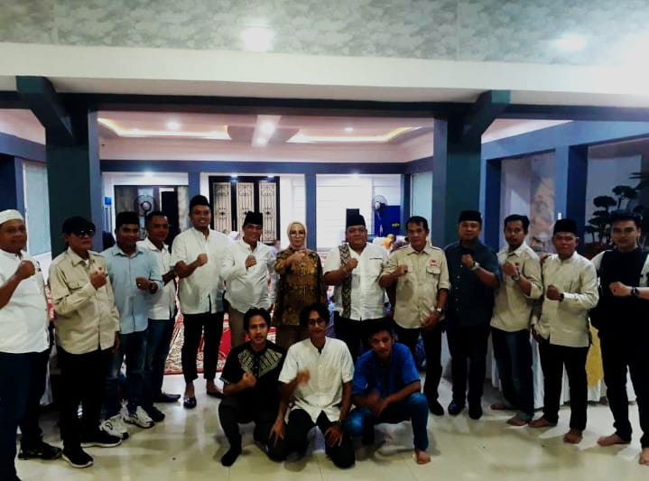 H Jamak Udin, SH, MH Bersama Rekan Hadiri KOSGORO 1957 Buka Puasa Bersama 100 anak yatim
