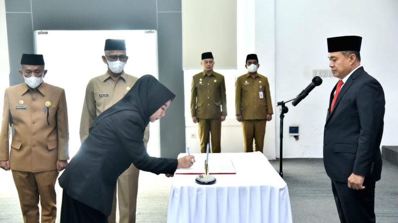 Zahir Lantik Norma Deli Siregar Sebagai Sekda Batu Bara