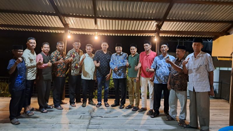 Senator Abdullah Puteh Silaturahmi Dengan Tokoh Masyarakat Aceh Besar