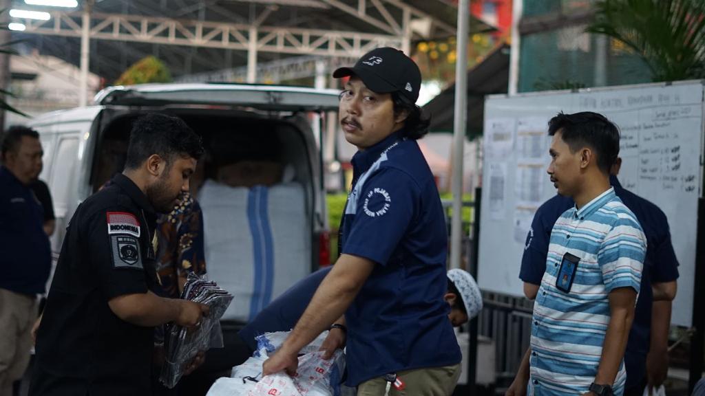 Keistimewahan Bulan Ramadhan, Warga Binaan Rutan Cipinang Dapat THR Dari Pstore