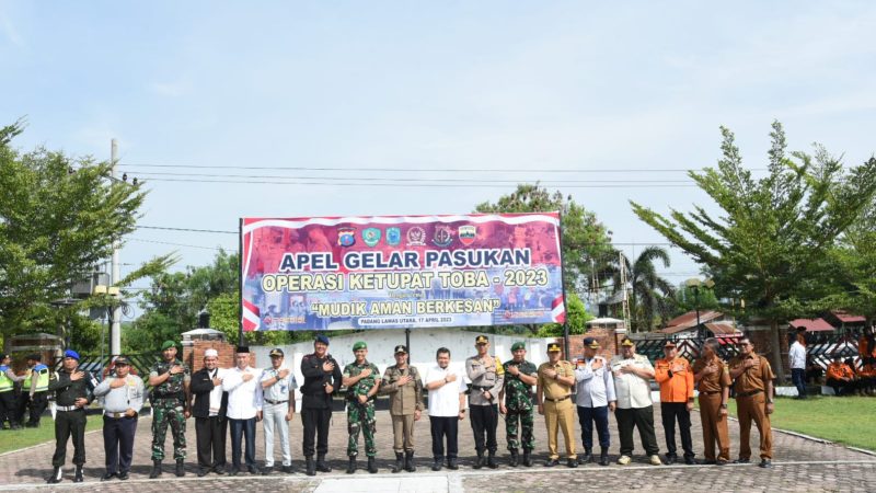 Bupati Tapsel Hadiri Apel Pasukan Operasi Ketupat Toba 2023 Di Paluta