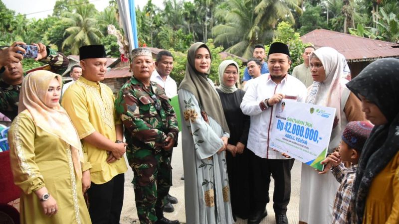 Bupati Tapsel Ajak Masyarakat Untuk Dapat Memetik Hikmahnya Puasa Ramadhan