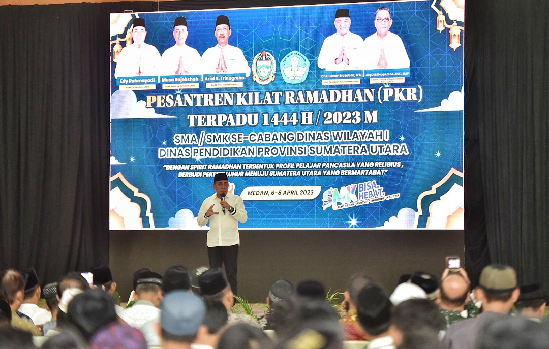 Buka Pesantren Kilat Ramadan, Edy Rahmayadi Motivasi Ribuan Siswa SMA/SMK