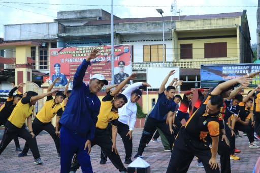 Forkopimda Samosir Jalin Sinergitas dan Jaga Kekompakan Melalui Olahraga Bersama