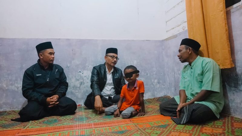 Kunjungi Bocah Bocor Jantung di Bener Meriah, Haji Uma Tanggung Biaya Selama di Jakarta