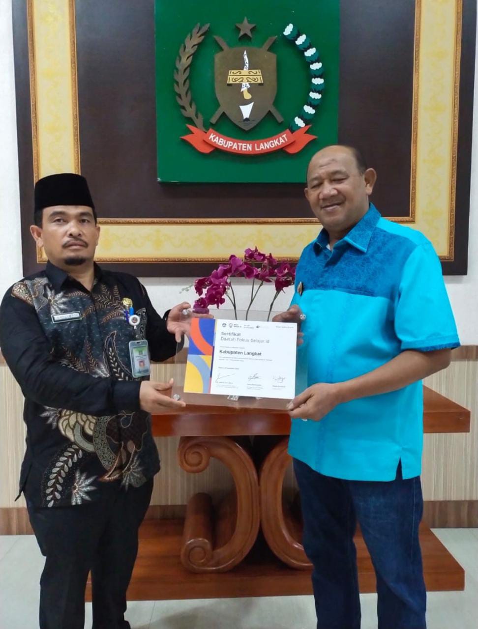 Pendidikan Langkat Raih Peringkat Pertama Sertifikat Daerah Fokus Belajar dari Kemendikbudristek RI
