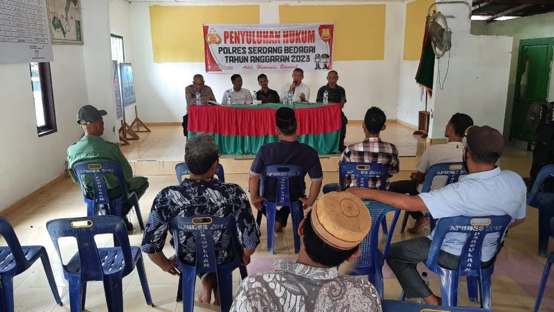 Satgas TMMD 116 Kodim Deliserdang Beri Penyuluhan Hukum Warga Pergulaan