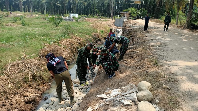 Satgas TMMD 116 Kodim 0204/Deliserdang Mulai Kerjakan Pengecoran TPT Sepanjang 72 Meter