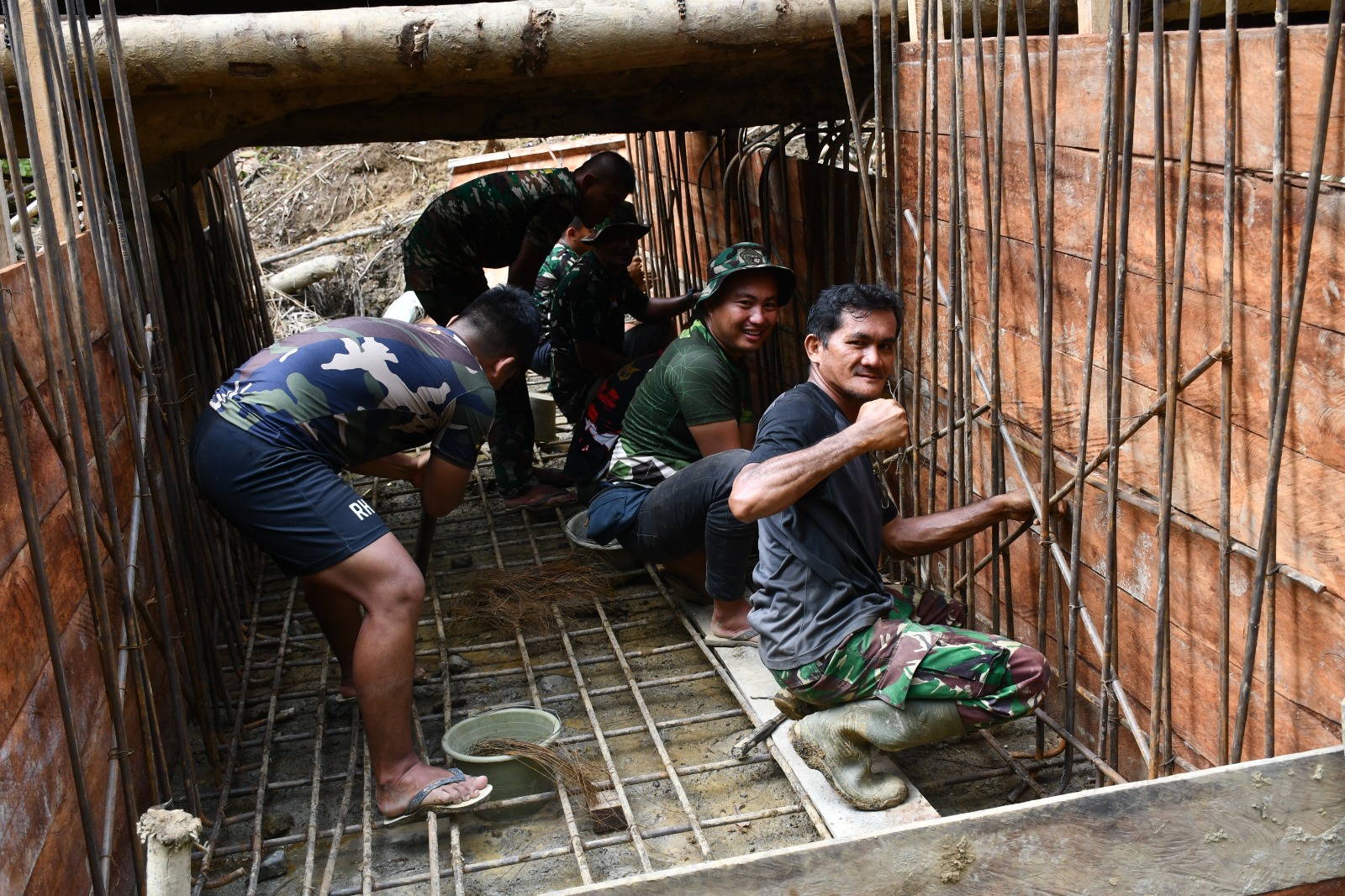 Warga Desa Sitolu Ewali Ucapkan Terimakasih Ke TMMD Ke 116 Kodim 0213/Nias