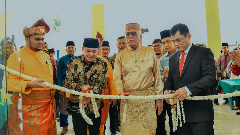 Zahir Resmikan RSU Bidadari di Batu Bara