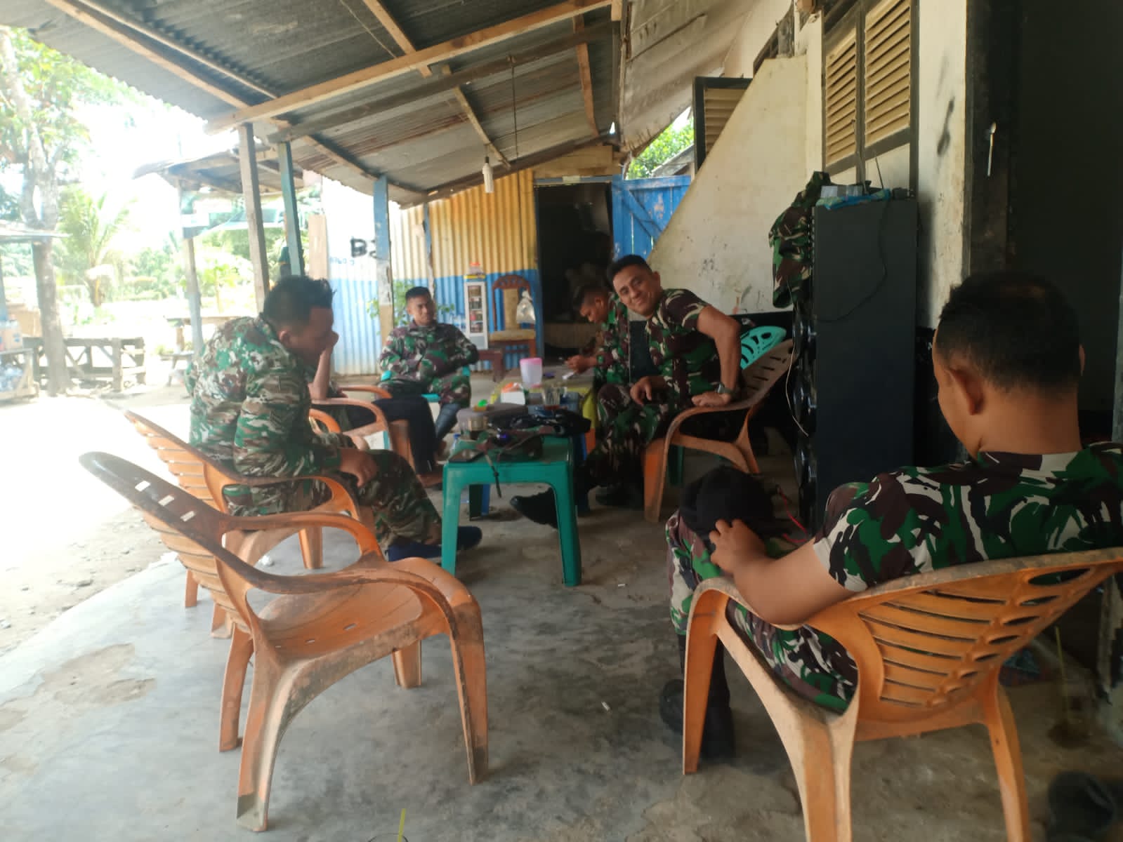 Di Sela Istirahat, Satgas TMMD 116 Kodim Deliserdang Evaluasi Pekerjaan Fisik Harian