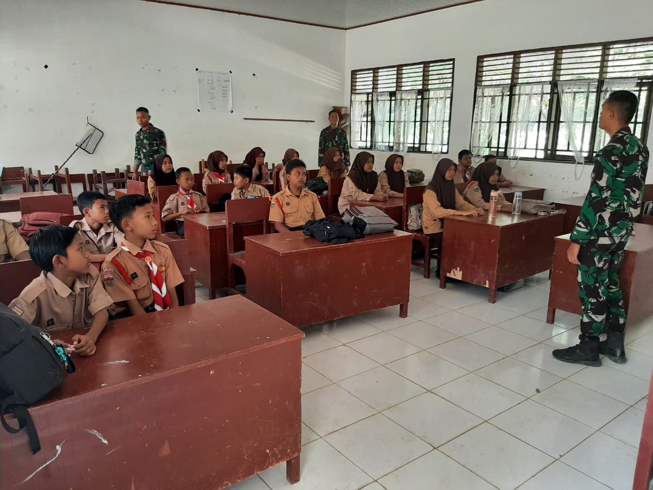 Satgas TMMD Kodim Deliserdang Masuk Sekolah