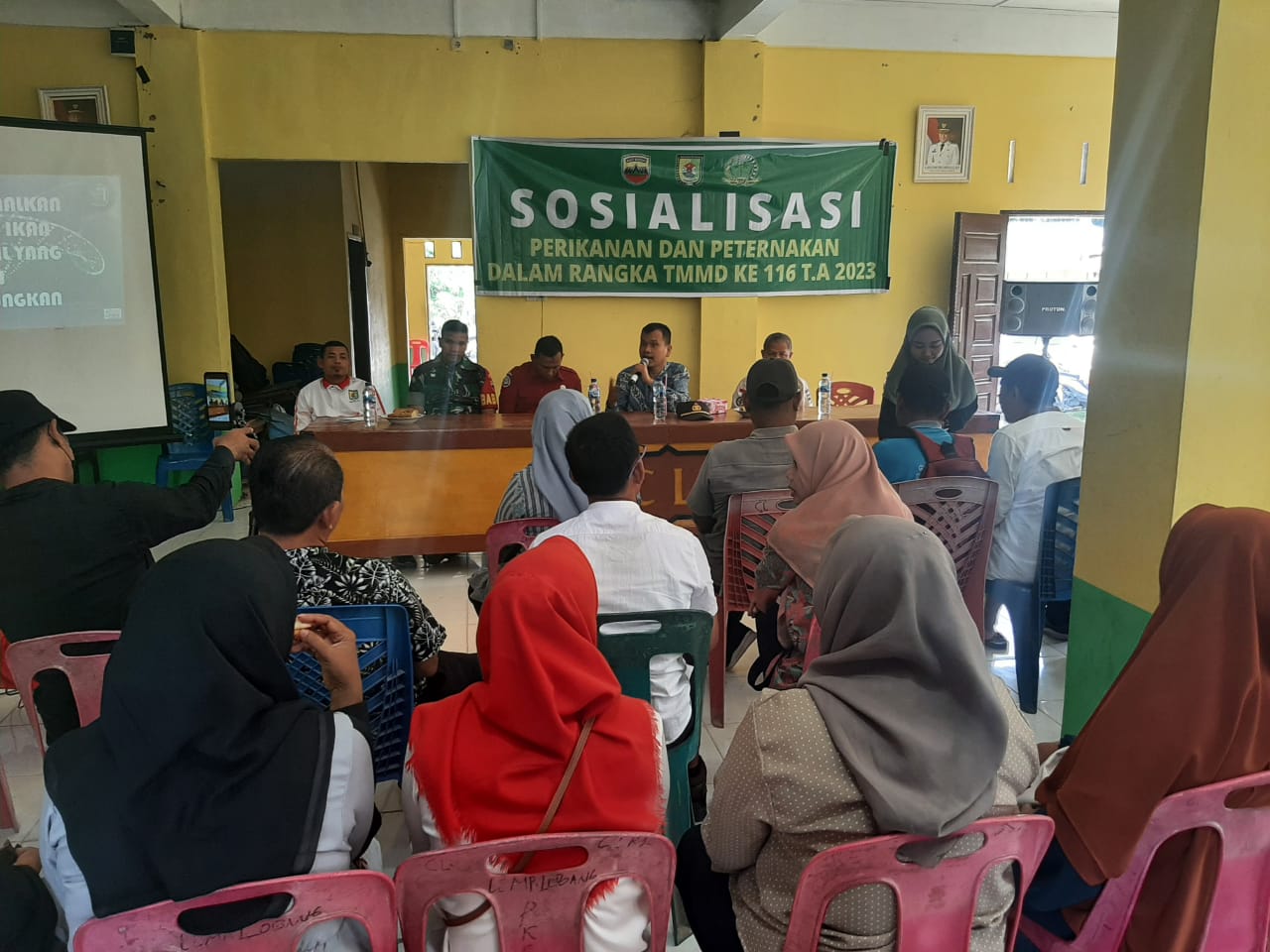 Berikan Akses Informasi Pasar, Teknologi dan Permodalan, Satgas TMMD Kodim Deliserdang Gelar Penyuluhan Perikanan dan Peternakan