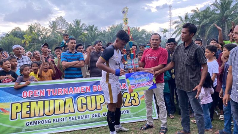 Turnamen Sepak Bola Piala Pemuda Cup Gampong Bukit Selamat Rampung Digelar
