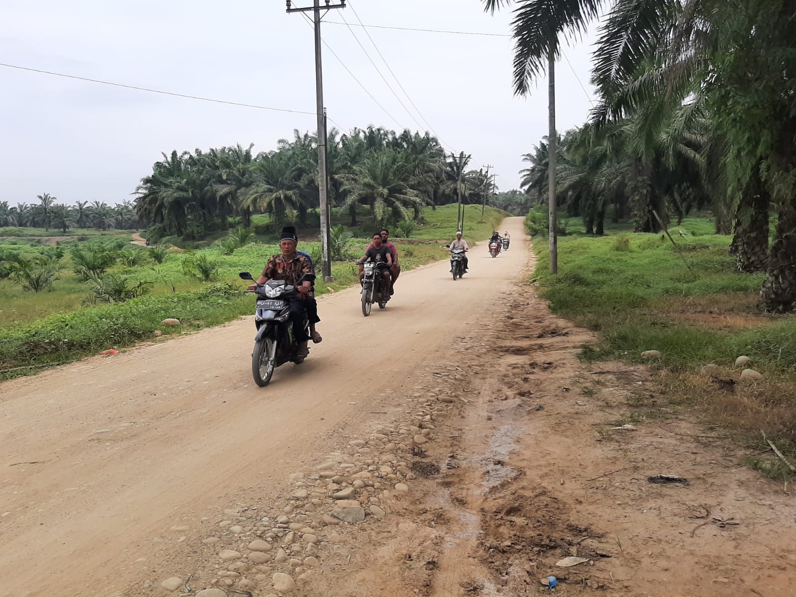 Jelang Diresmikan, Warga Sudah Nikmati Jalan TMMD Kodim Deliserdang