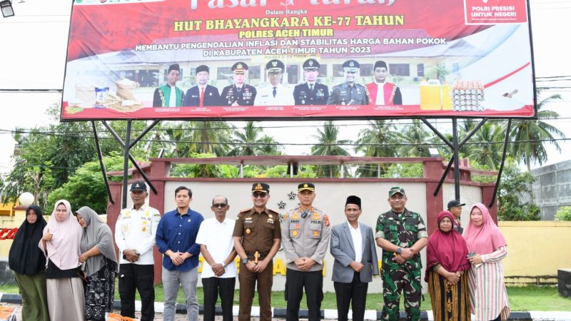 Hari Bhayangkara Ke-77, Polres Aceh Timur Gelar Pasar Murah