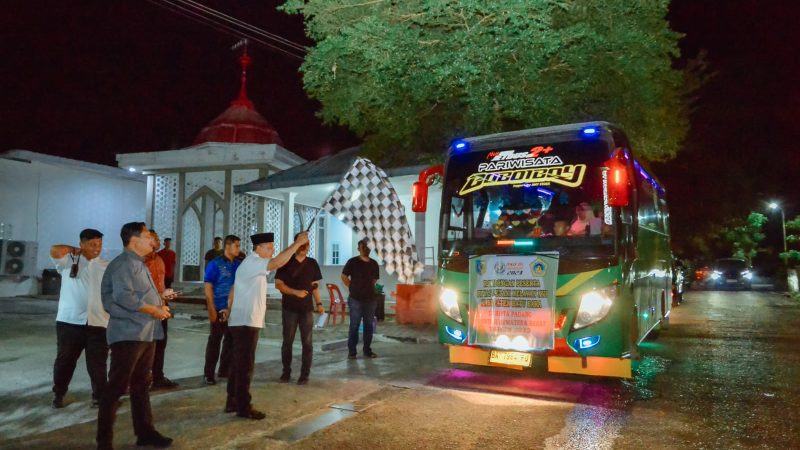 Zahir Lepas Kontingen Penas XVI KTNA Batu Bara, Pesan Untuk Serius Belajar