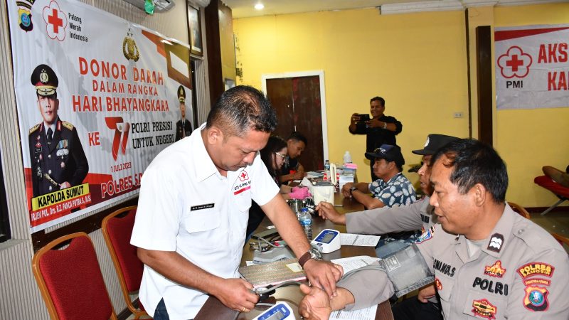 Polres Samosir Sambut Hari Bhayangkara ke-77 Lewat Kegiatan Donor Darah