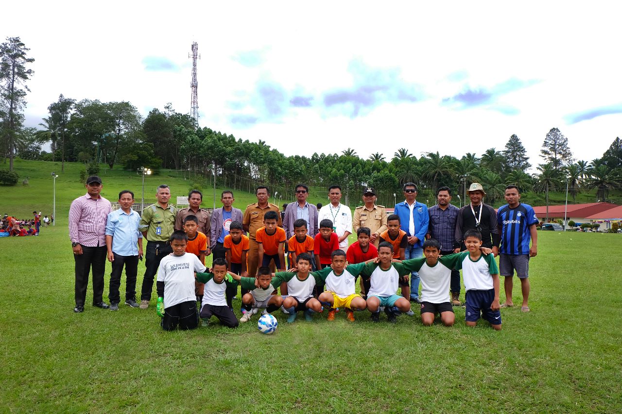 PT. TPL Buka Turnamen Sepak Bola Tingkat SD Demi Tujuan Anak Sehat Dan Bertalenta