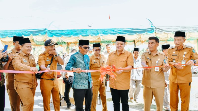 Zahir Resmikan Gedung Baru di Pondok Pesantren Darul Atiq