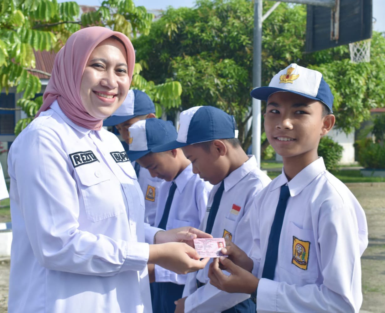 Irama Desa, Bupati Rezita Menyapa Desa di Seberida Inhu 