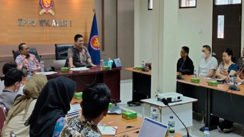 Tanggapi Kenaikan Harga Daging Ayam dan Telur, KPPU FGD Bersama Perusahaan-Distributor