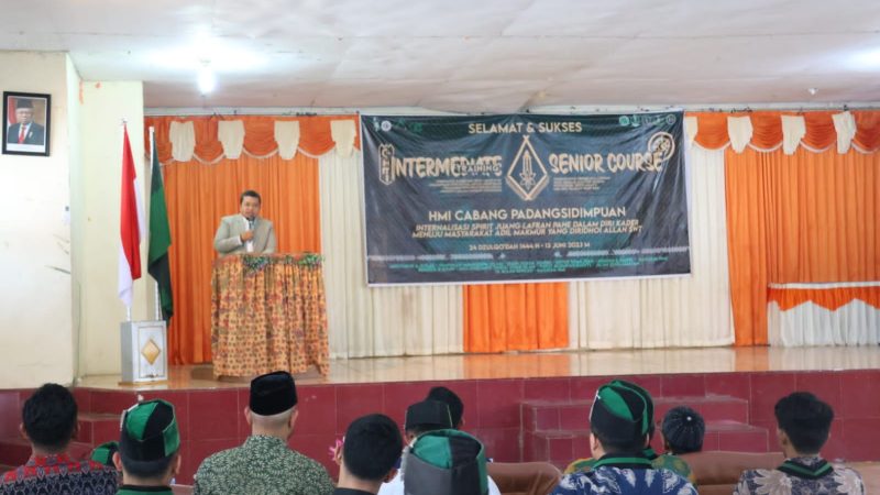 Bupati Dolly Ikut Bangga Terhadap Eksistensi HMI