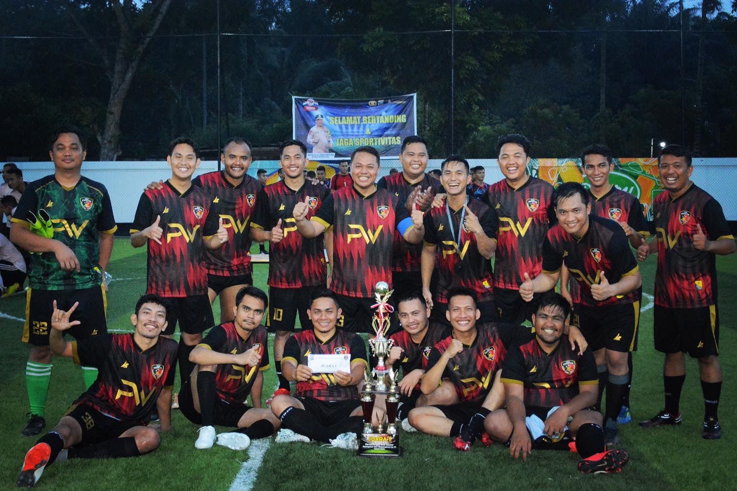 DitKrimsus Polda Sumut Juara Pertama Turnamen Mini Soccer HUT Bhayangkara ke-77