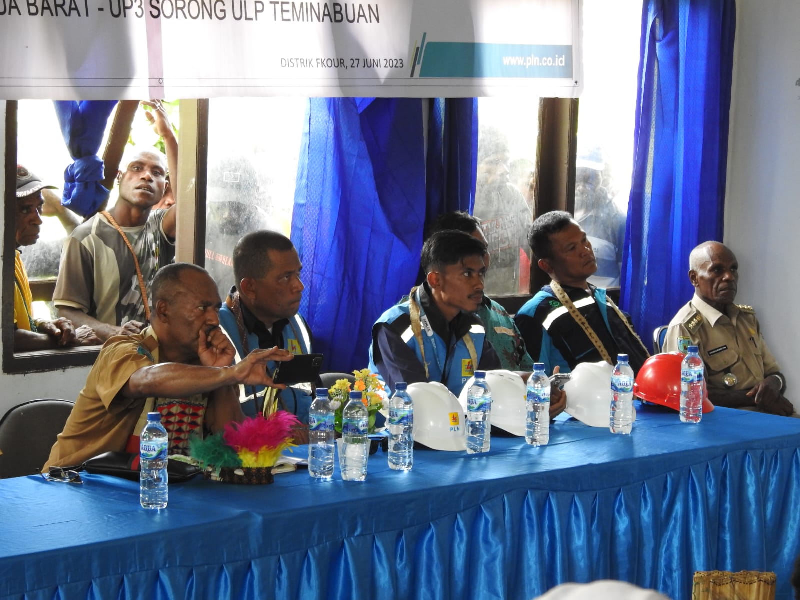 PT PLN UP 3 ULP Sorong Selatan Resmi Nyalakan Lampu di Sorong Selatan dan Maybrat