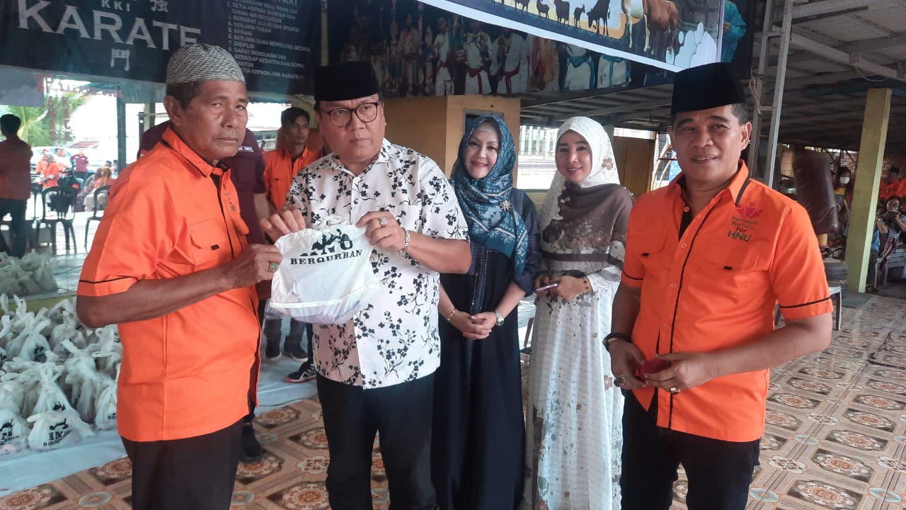 Berbagi Kebahagiaan Di Hari Raya Idul Adha 1444H/ 2023, HNU Bagikan Kurban Untuk Warga Kertapati