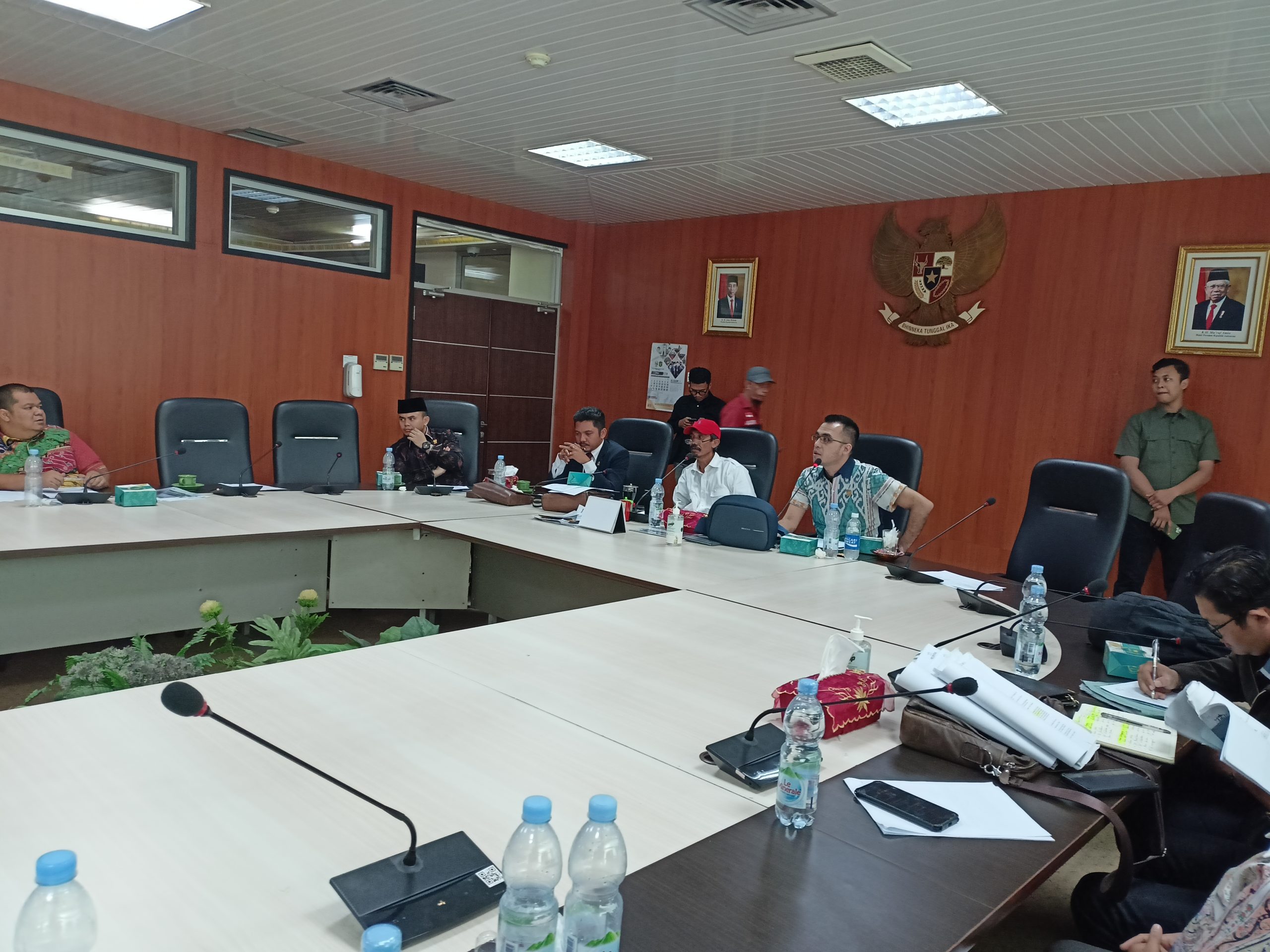 Tak Ada Kesepakatan, Komisi III Rekomendasikan Dinas Koperasi UMKM Perindustrian Kota Medan, Forum Penyelamat KPUM Medan dan Pengurus KPUM Medan Lakukan Mediasi