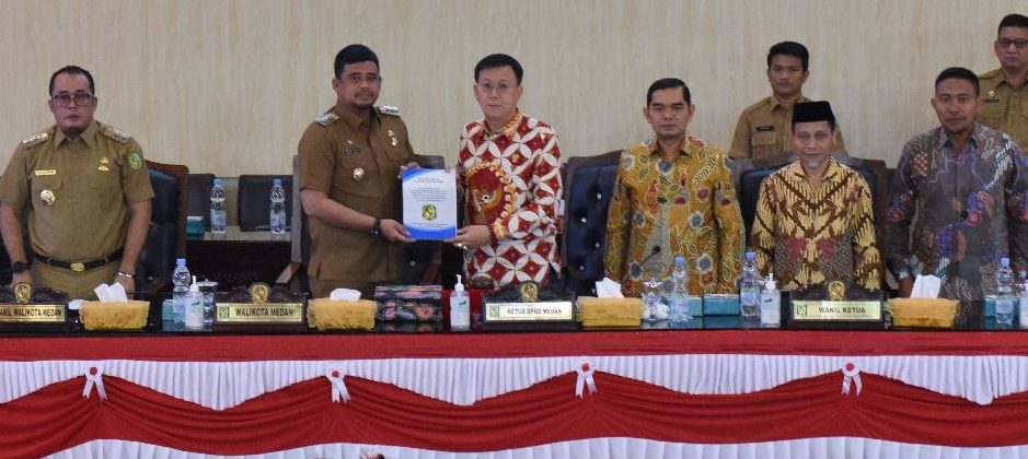 Dihadapan Dewan, Pemko akan Undangkan Perda Pajak dan Retribudi Daerah 2024