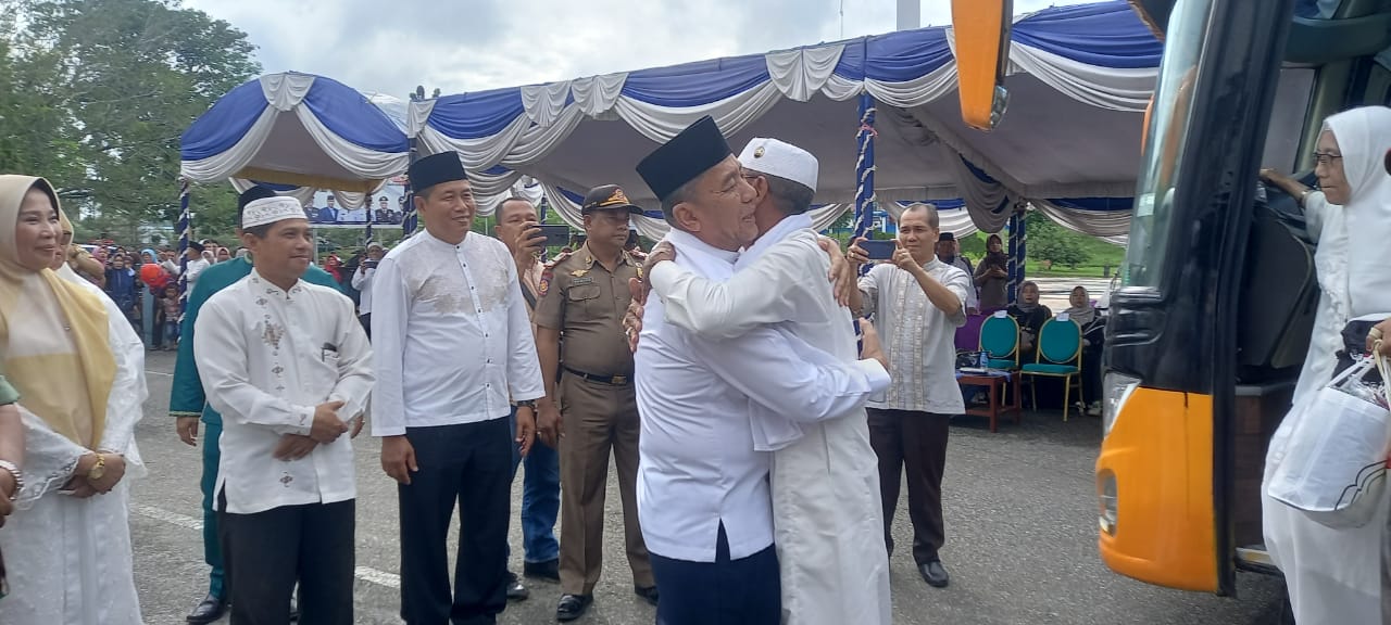 Wabup Sambut Jemaah Haji Asal Inhu