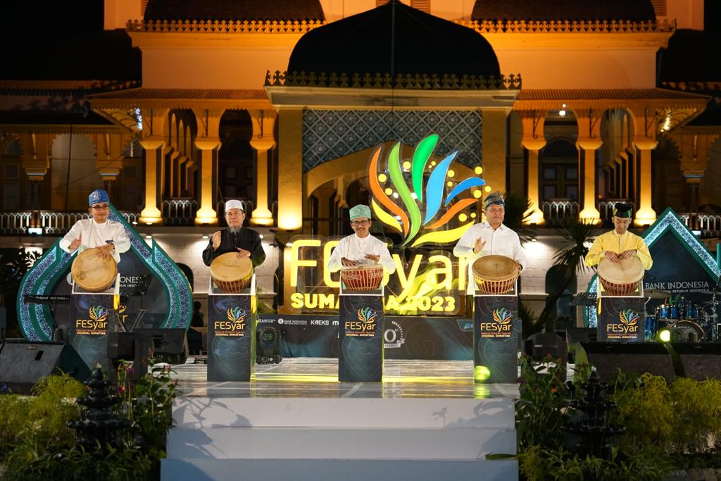 Digitalisasi dan Rantai Pasok Halal until Kemanfaatan Eksyar Sumatera